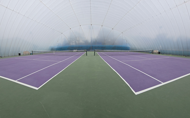 Bubble tennis court